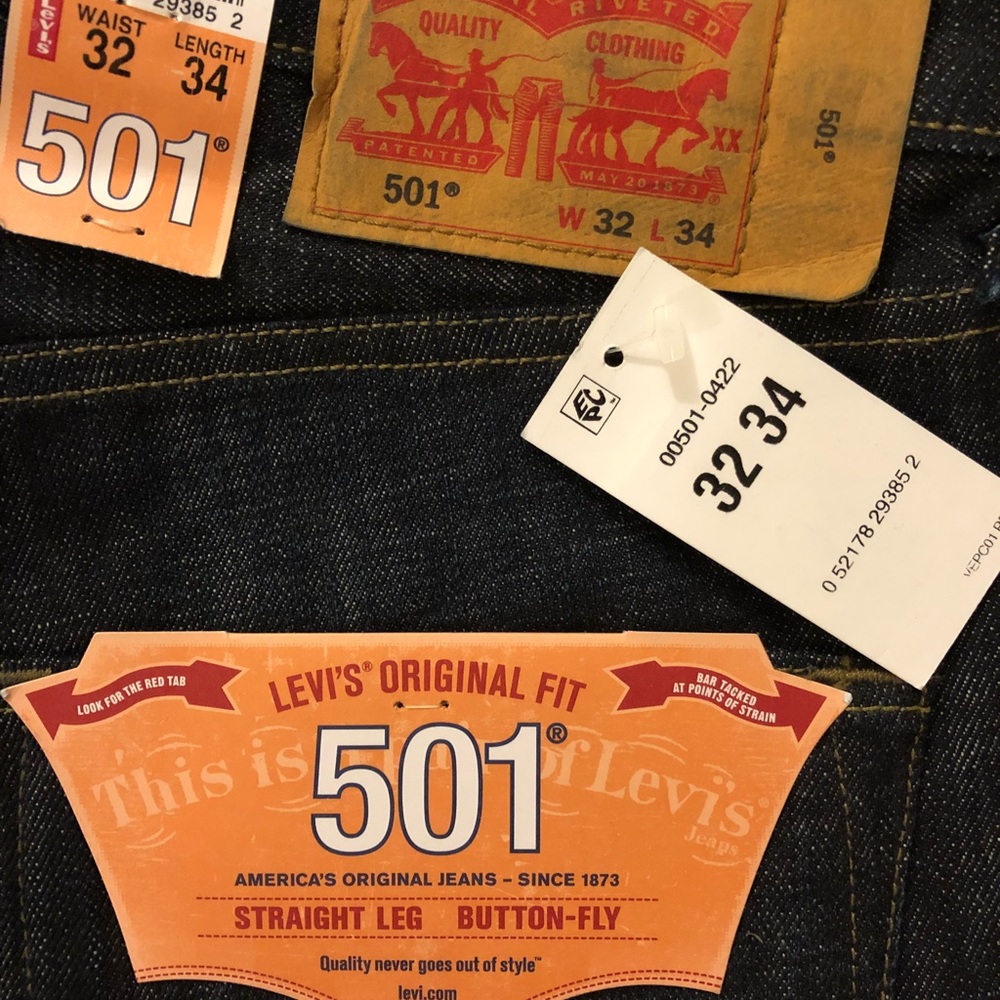 NWT Men’s Levi’s Button Fly 32x34